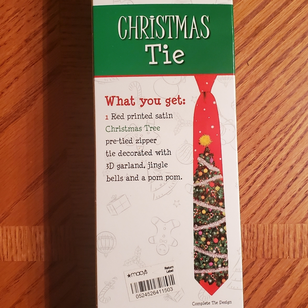Christmas Tie from Macy's. NEW WITH TAGS in sealed box. Giftable.